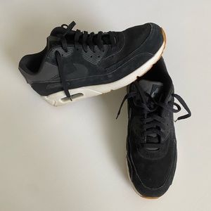 Nike Men’s Air Max Ultras